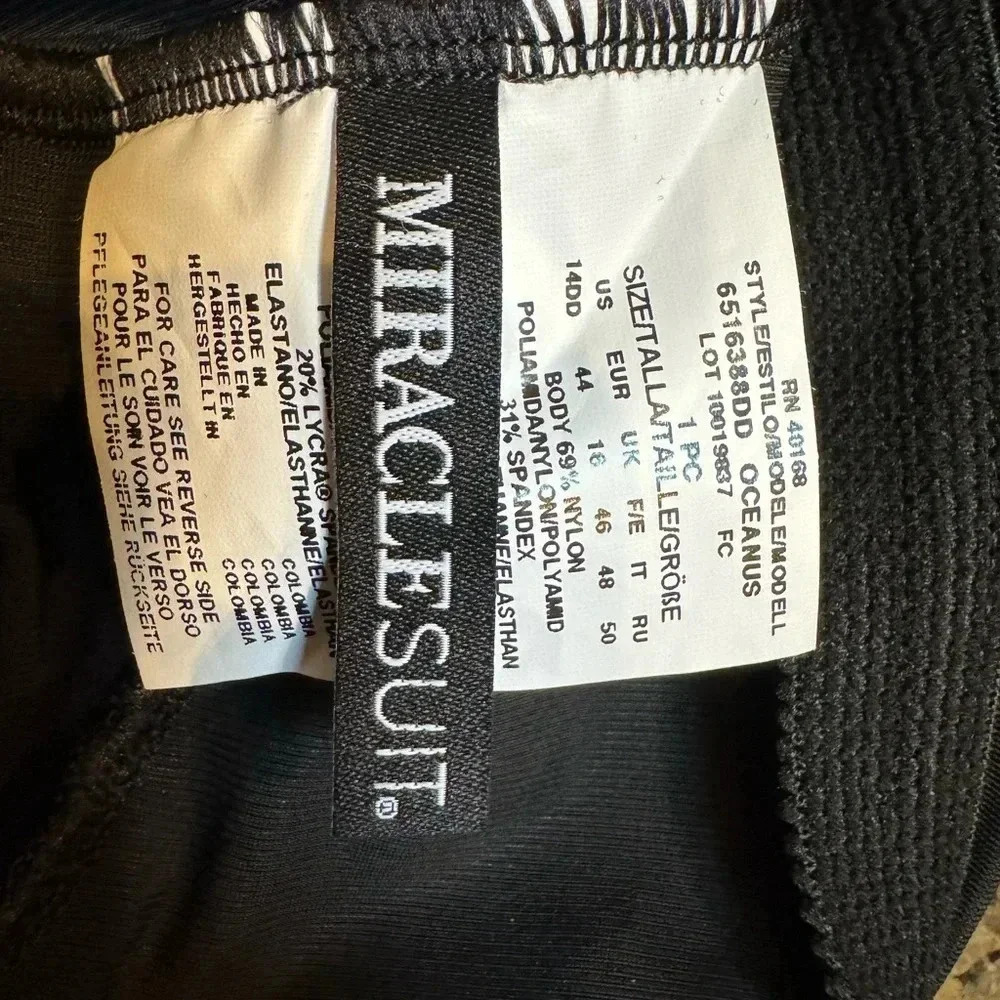 Miracle Suit Must Haves Oceanus One Piece Swimsuit Wrap V-Neck Black Size 14DD - Picture 4 of 6